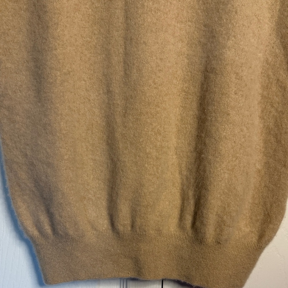 Banana Republic 100% Cashmere Sweater Vest M Beige Padded Shoulders - Picture 5 of 9